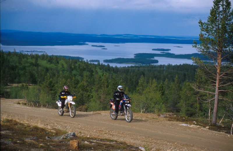 Inarijrven pohjoisosissakin oli kuulemma viel jit.<br>*and ice still covers some parts of Lake Inari.